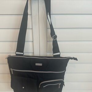 Baggalini Black Crossbody travel nylon Bag purse little pockets for everywhere